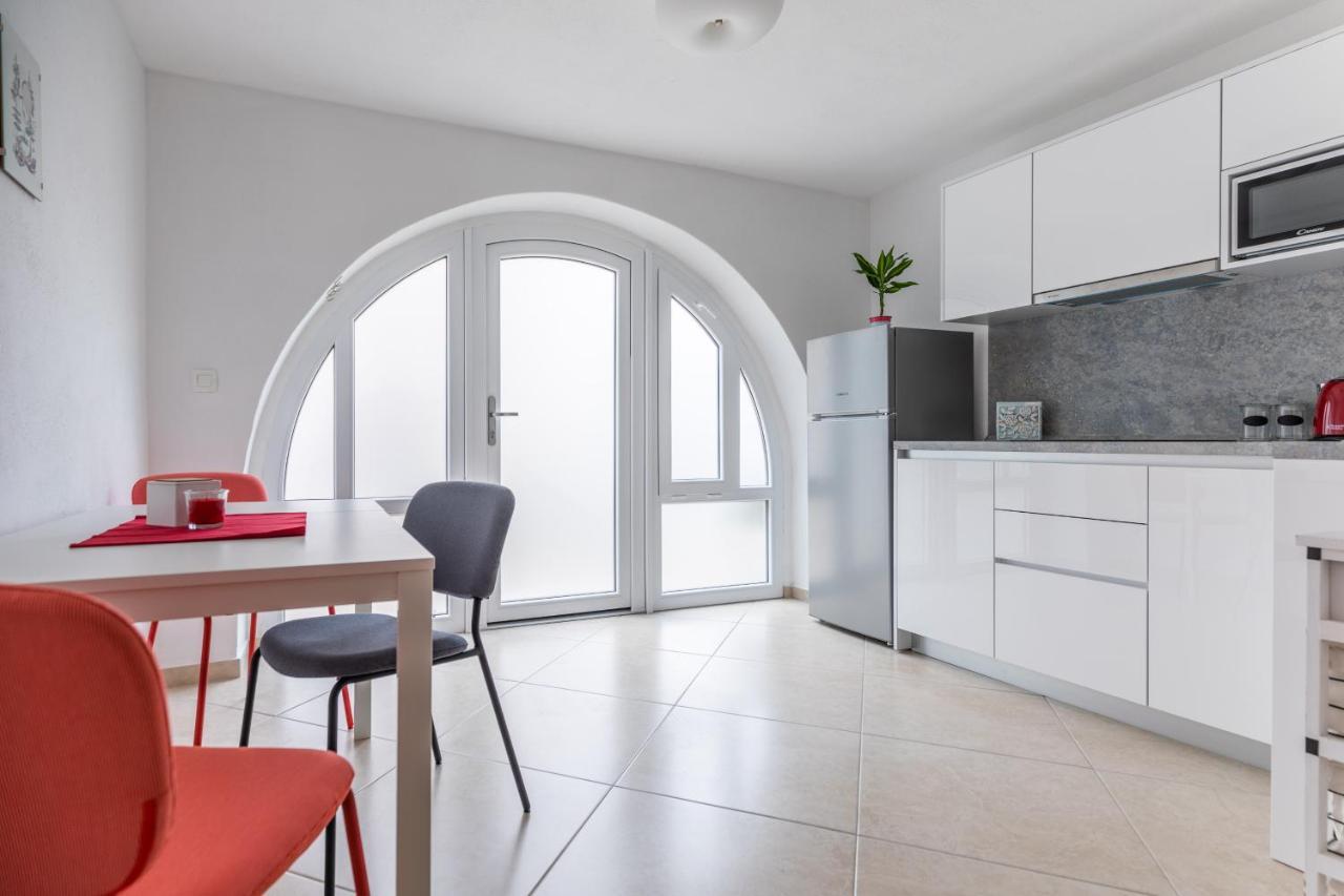 פונאנט Apartman Otto מראה חיצוני תמונה
